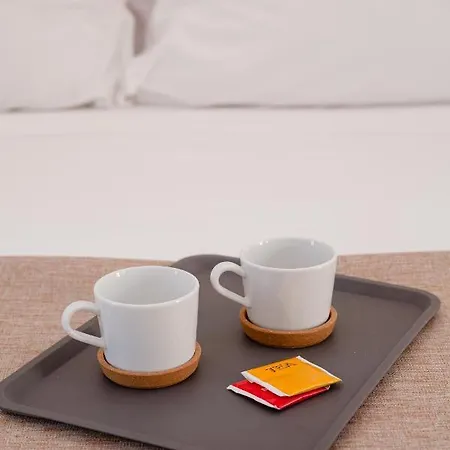 Plaza فندق مبيت وإفطار بومبيي