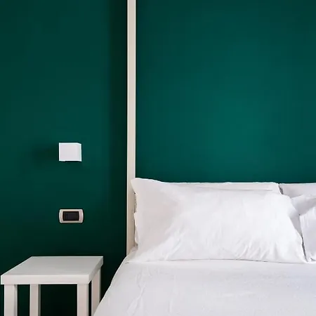 Couette-café Plaza Pompéi