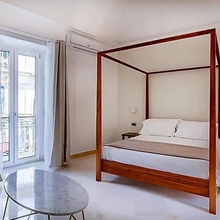 Plaza Bed & Breakfast