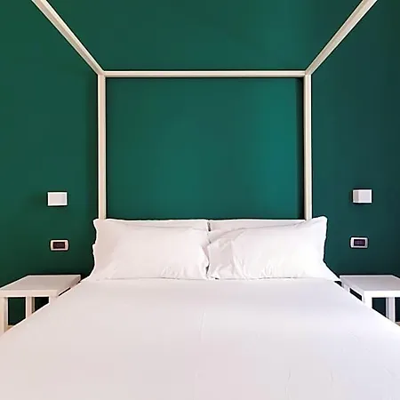 Plaza 4* Pompei