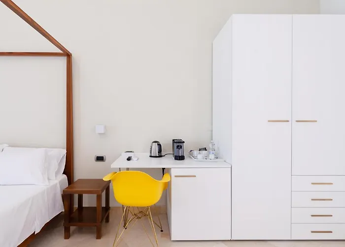 Plaza Bed and Breakfast Πομπηία