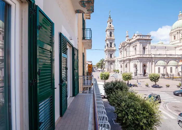 Plaza Bed and Breakfast Πομπηία